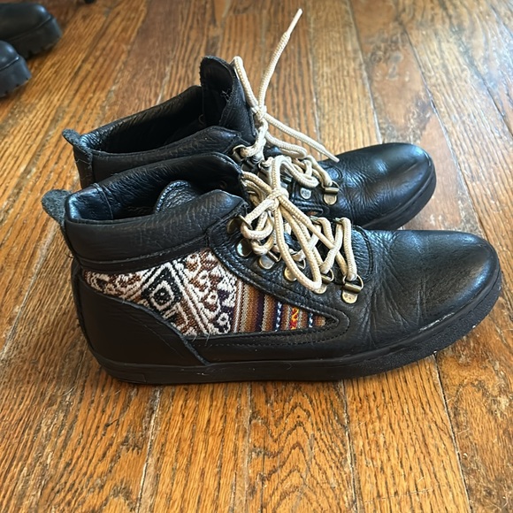 Inkkas Boots - Picture 3 of 10